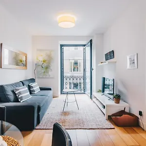  Apartment Domo By People